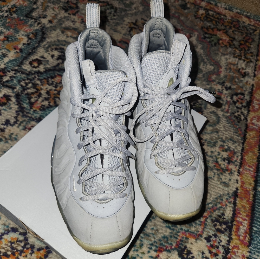 Nike Foamposites Size 7y